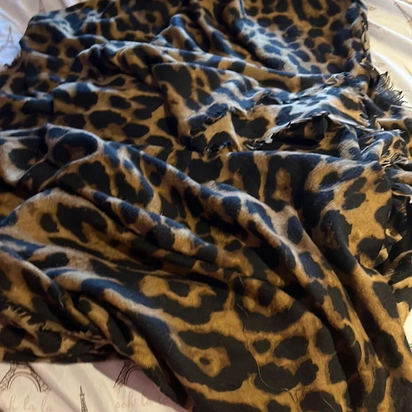 Aldo Leopard print cotton  oversized scarf - Picture 2 of 12
